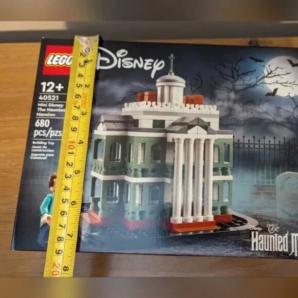 Lego Disney mini Haunted Mansion Brand New Retired set - Picture 2 of 10